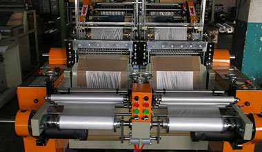 The Method For Making The Winding Device Of Rolls Connecting Bag Making Machine